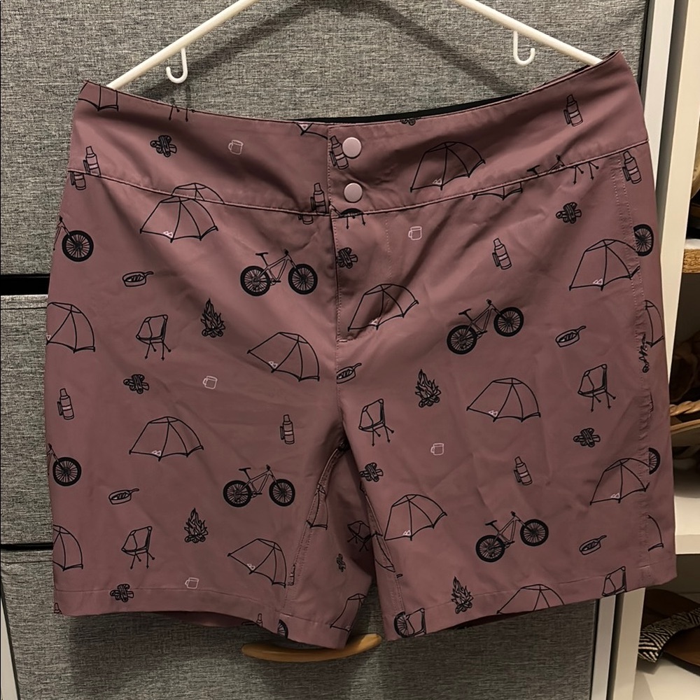 Wild Rye Women's Mountain Bike Shorts in Mauve with Fun Print, sz 8